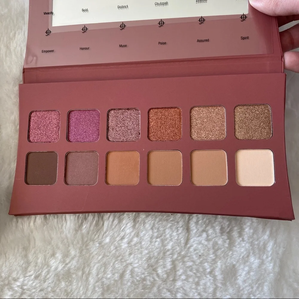 illamasqua artistry eyeshadow palette